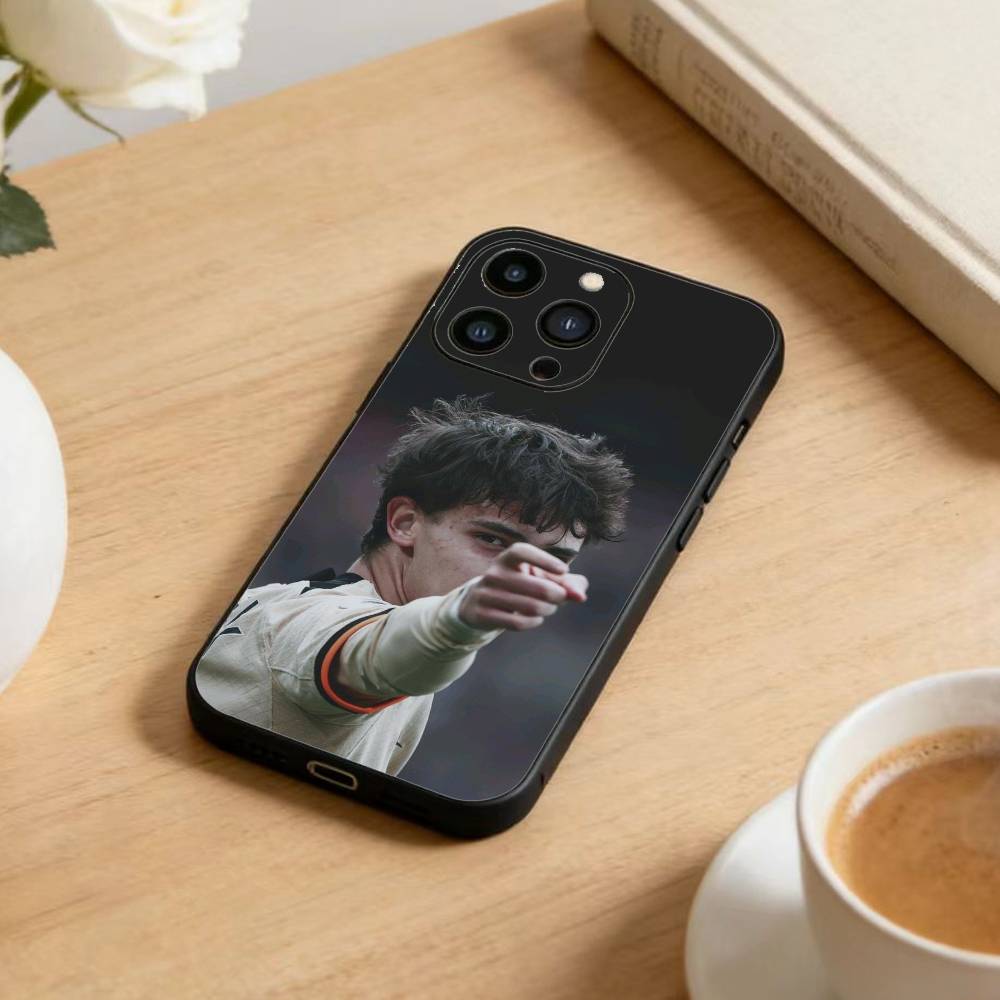 Football R-Ricardos K-Kakas Phone Case For iPhone 17 16 15 14 13 12 Max Plus Silicone Black Cover