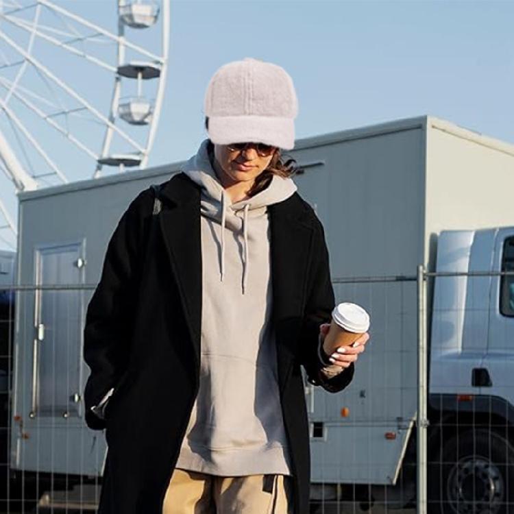 Fashion Baseball Hat Thick Caps Windproof Long Brim Caps Winter Autumn Plush Hat