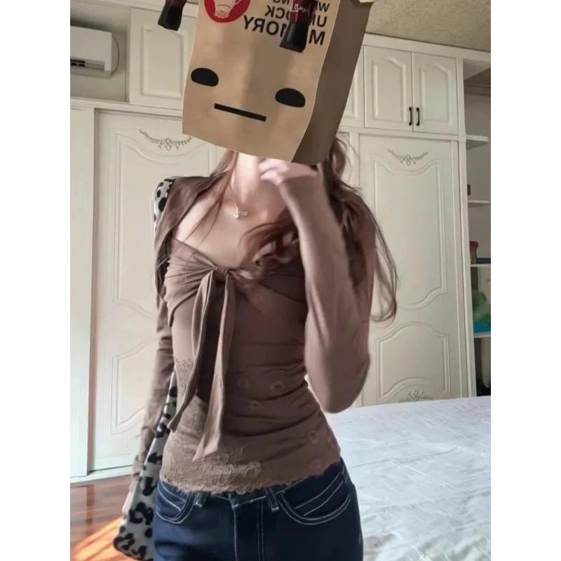 

Женская футболка с квадратным вырезом и кружевным низом, имитирующая двухслойность, осенне-зимняя футболка с длинным рукавом, облегающий топ S коричневый