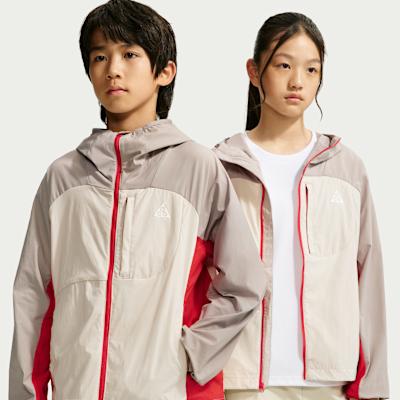 Nike Kids Jackets Hooded Non Detachable Moderate Stretch S