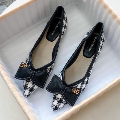 Flat-soled Single Shoes Women's 2025 New Autumn Pointed Head Thousand Bird Grid Small Fragrant Wind Shallow Mouth Soft Sole Temperament Celebrity L