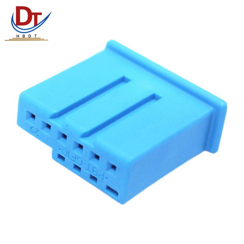 6-Pin Blue Automotive Wiring Harness with Connector Housing (1-969489-4 & 1355081-4)