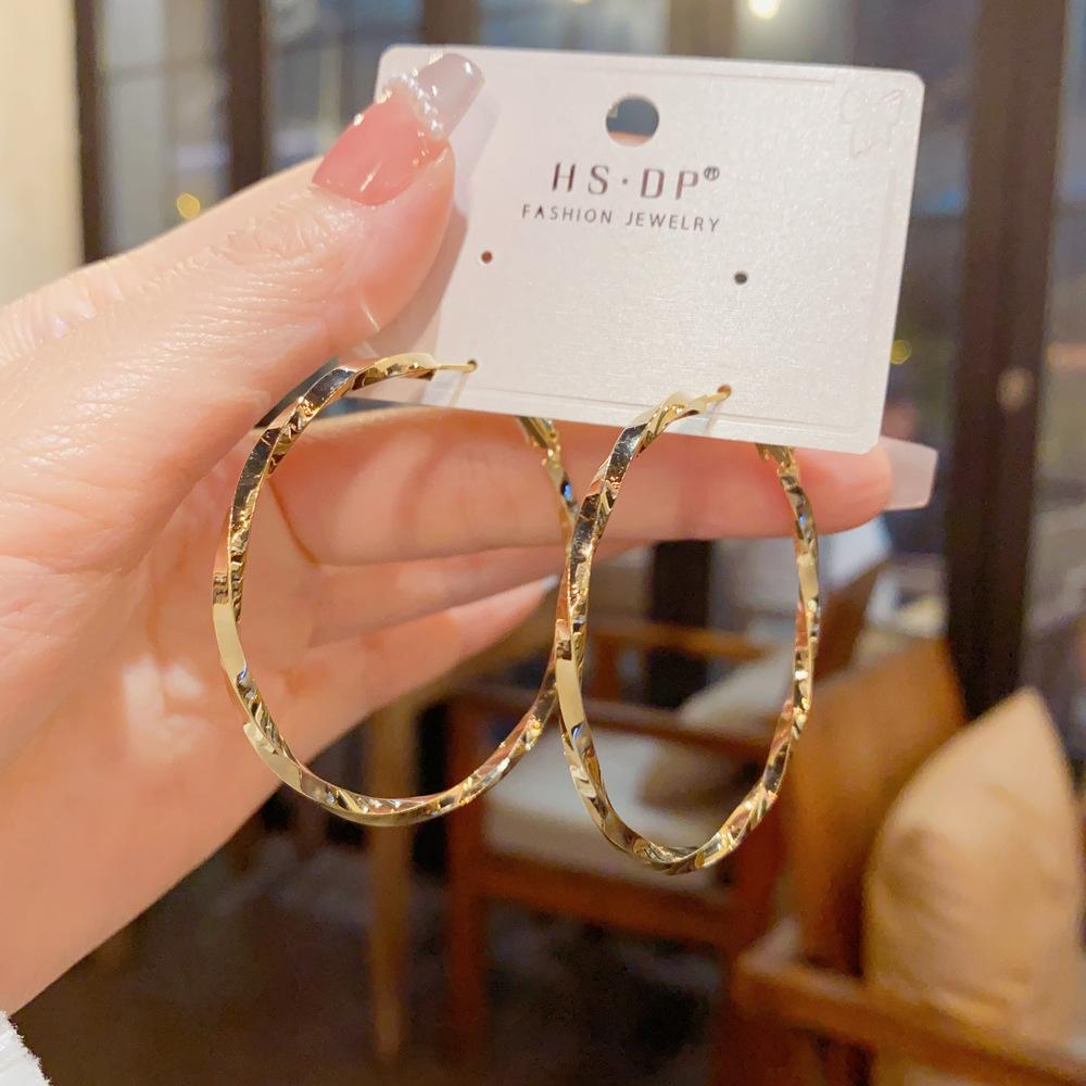 Personalized Twisted Texture Earrings 1 pair