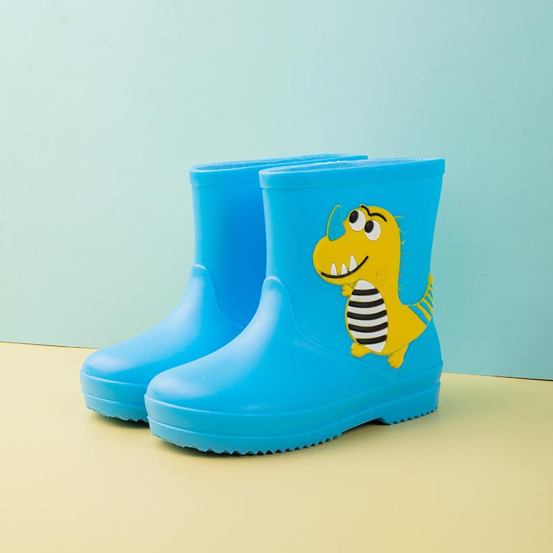 

Новые детские легкие резиновые сапоги из ПВХ с мультяшным динозавриком, водонепроницаемые, с водостойкой проклейкой, нескользящие, удобные дождевые сапоги 25