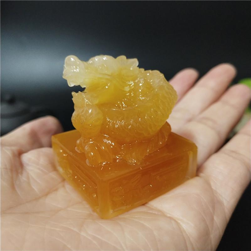 Chinesische Drachenstatue Figur Handgefertigter Stein Kaiserliches Jade-Siegel Handwerk Jahr Tierkreiszeichen Drachenskulptur Heimdekoration Zubehör