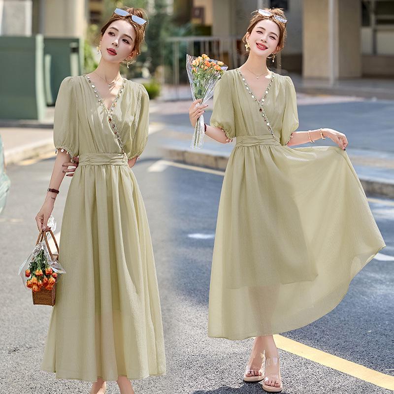 2025 Sommer Elegantes V-Ausschnitt A-Linien Kleid mit Einsätzen und hoher Taille ZQ2525