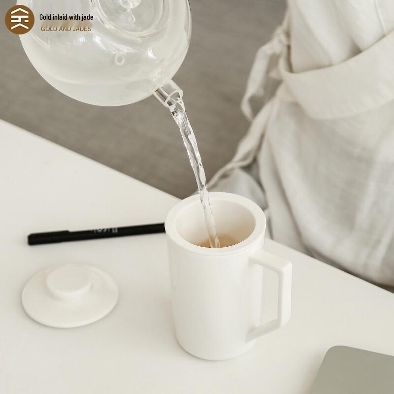 Creative White Ceramic Tea Mug with Infuser