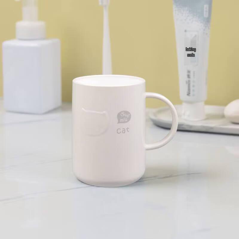 LIEI Anti-Mold Cartoon Plastic Rinsing Cup