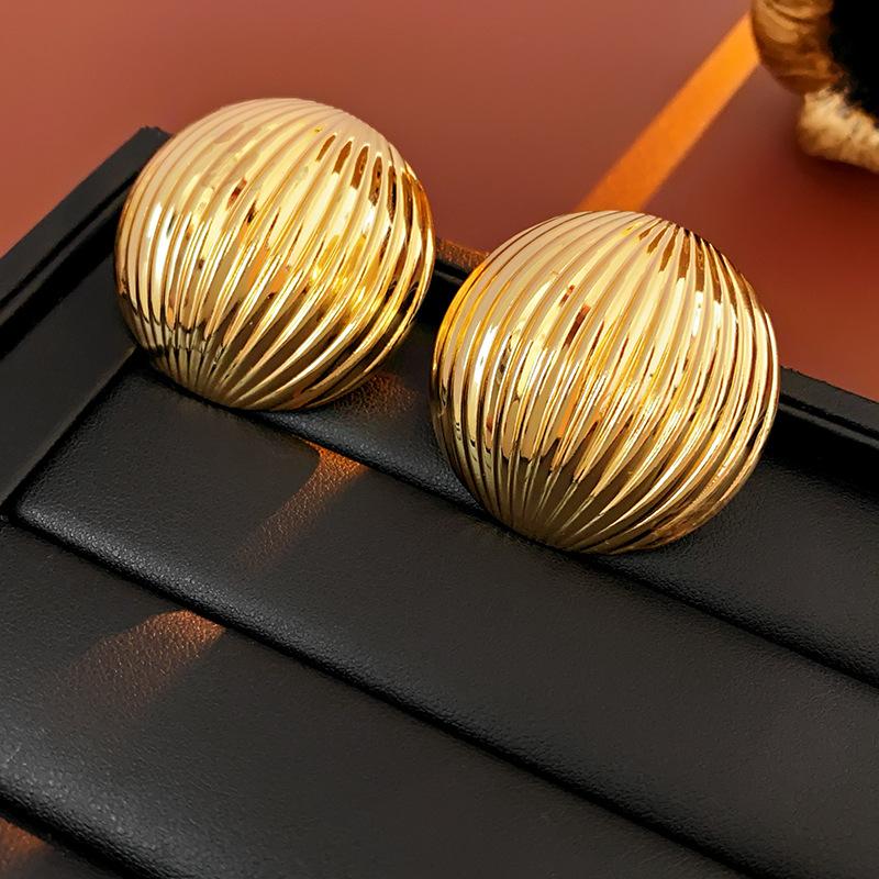 

Круглые металлические серьги в полоску с серебряными иглами, серьги в классном европейском и американском стиле, простые и модные серьги с темпераментом 1#