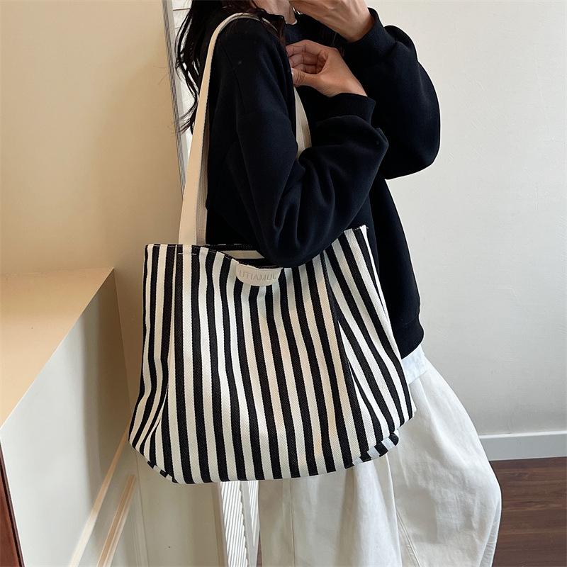 Retro Striped Canvas Tote: Fashionable Large-Capacity Single Shoulder Shopping Bag for Women