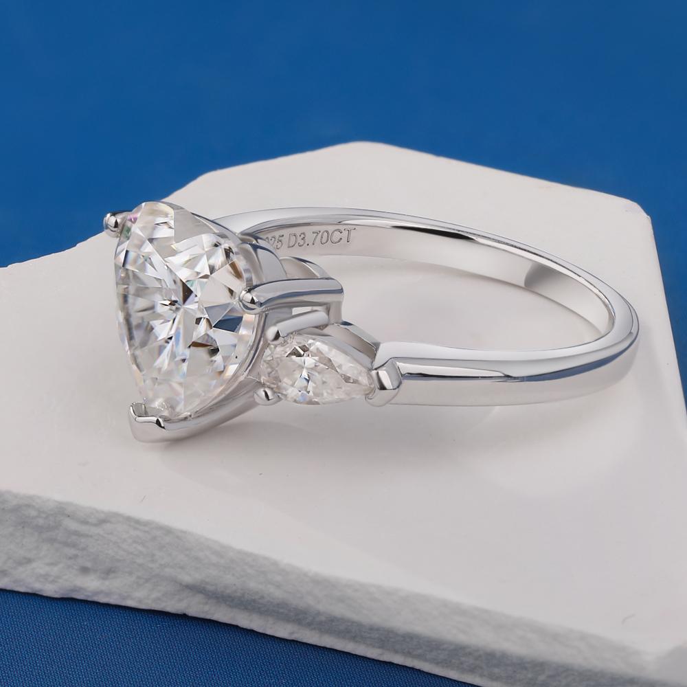 1-4Carat Heart Cut Moissanite Engagement Ring for Women Three Stone Heart Shaped Diamond Ring  CopperWedding Bands Jewelry