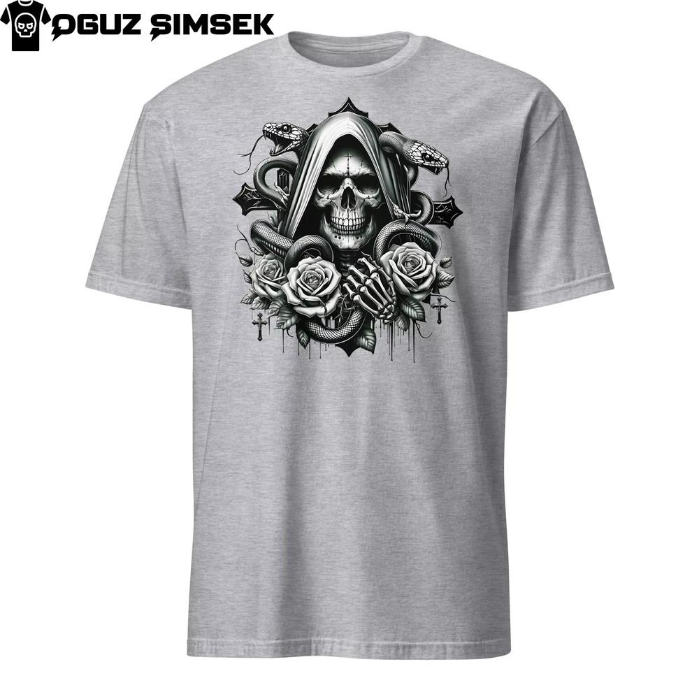 

T-Shirt - Skeleton, Snakes, Roses and Cross Design - Lifelike Detail 2XL