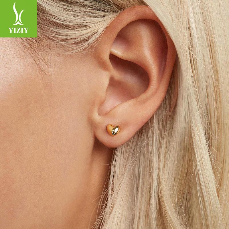 Exquisite Mini Heart-Shaped Threaded Stud Earrings For Women, Simple Love S925 Sterling Silver Plain Silver Earrings.