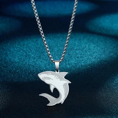 Fashion Shark Necklace Pendant Stainless Jewelry Punk Clavicle Chain Shark Charm Pendant Necklaces for Women Party