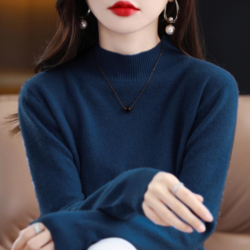 Women's Seamless Pure Wool Sweater: Half-High Neck Pullover, Loose, Warm, Slimming Knitwear.