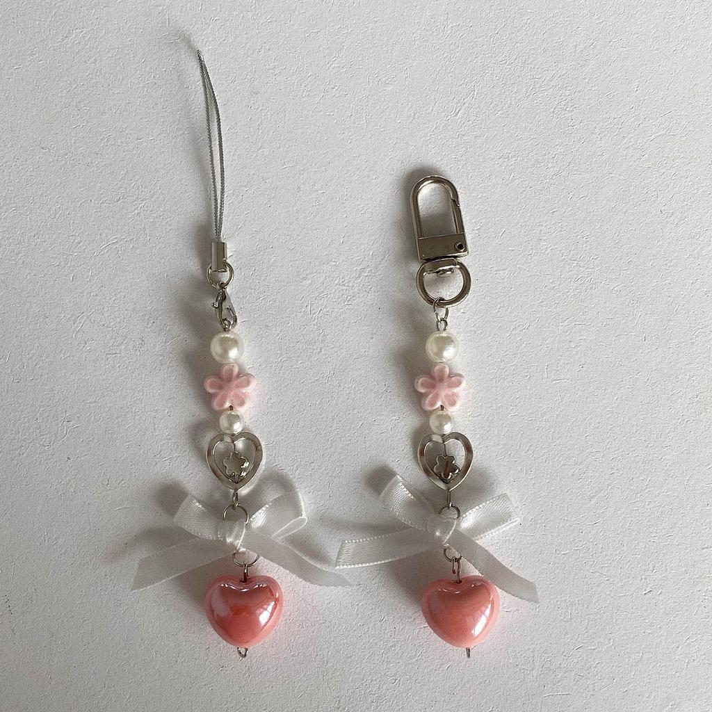 Handmade Heart Pendant Keychain Exquisite Bowknot Beaded Phone Chain Flower Charm Phone Lanyard Women Bag Accessory