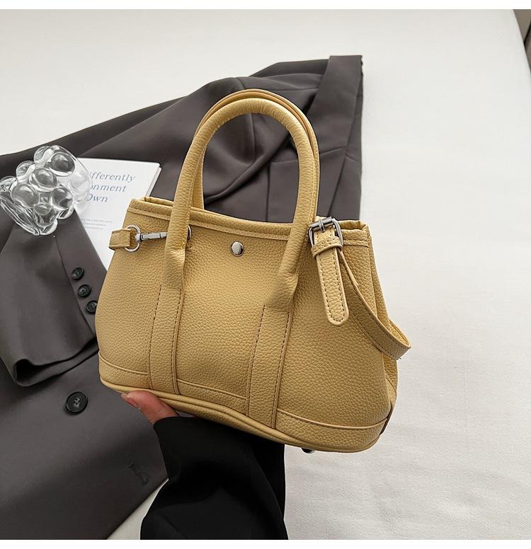 Korean portable bucket bag women's spring 2025 new trendy fashion small tote bag super popular shoulder messenger bag