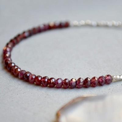 Martha In the Garret Rondell.red Garnet