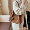 Bag New Autumn Large Capacity Tote Bag Premium Sense Portable Shoulder Bag Retro Versatile Underarm Bag Women