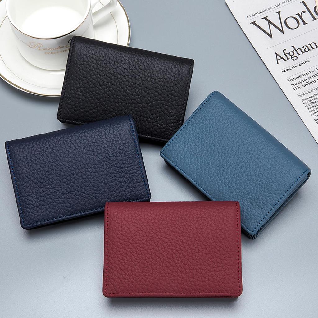 Bearneko Visitenkartenetui für Damen und Herren, Beliebtes Visitenkartenetui aus echtem Leder, Großes Fassungsvermögen, Platz für 50 Karten, Stilvoll, Zweifach faltbar,