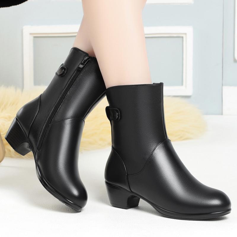 Fashion AIYUQI Boots Women Winter Shoes 2025 New Large Size 41 42 43 Genuine Leather Women Snow Boots Natural Wool Women's Half Boots