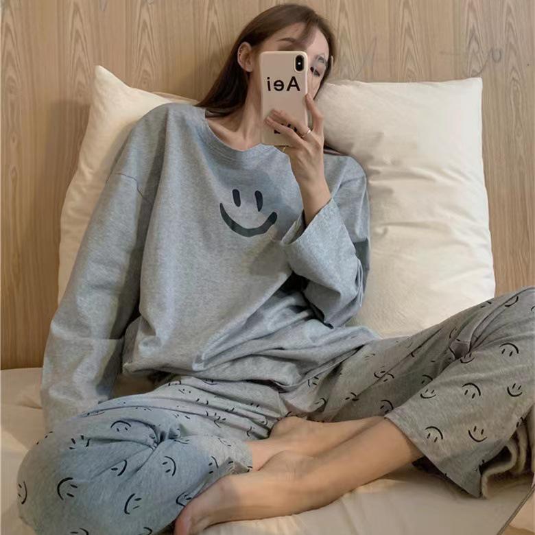 Set de lounge Smiley pentru femei: Mânecă Lungă & Pantaloni pentru Toamnă/Iarnă