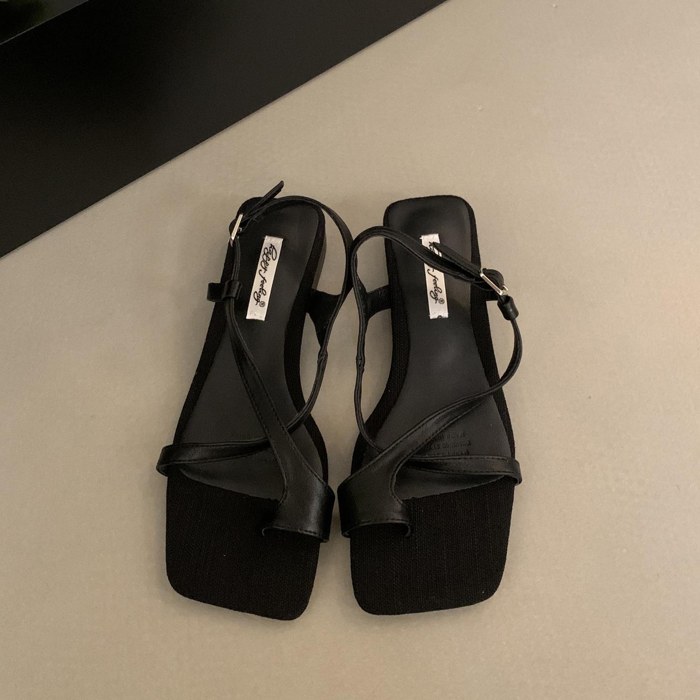 

Fashion Bailamos Brand Women Sandals Fashion Narrow Band Ladies Casual Sandal Shoes Square Low Heel Outdoor Gladiator Shoes Beach Shoes 40 чёрный