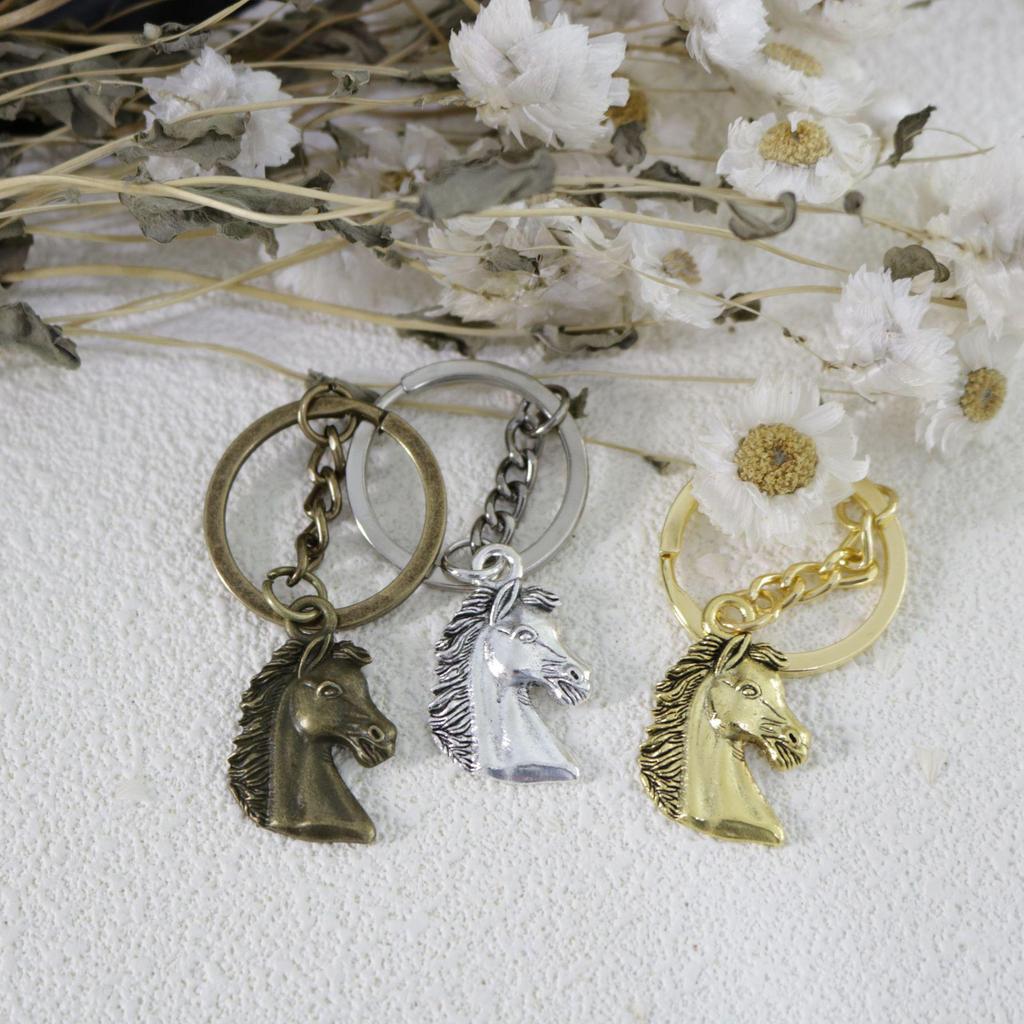 Elegant Horse Head Keychain Pendant Jewelry