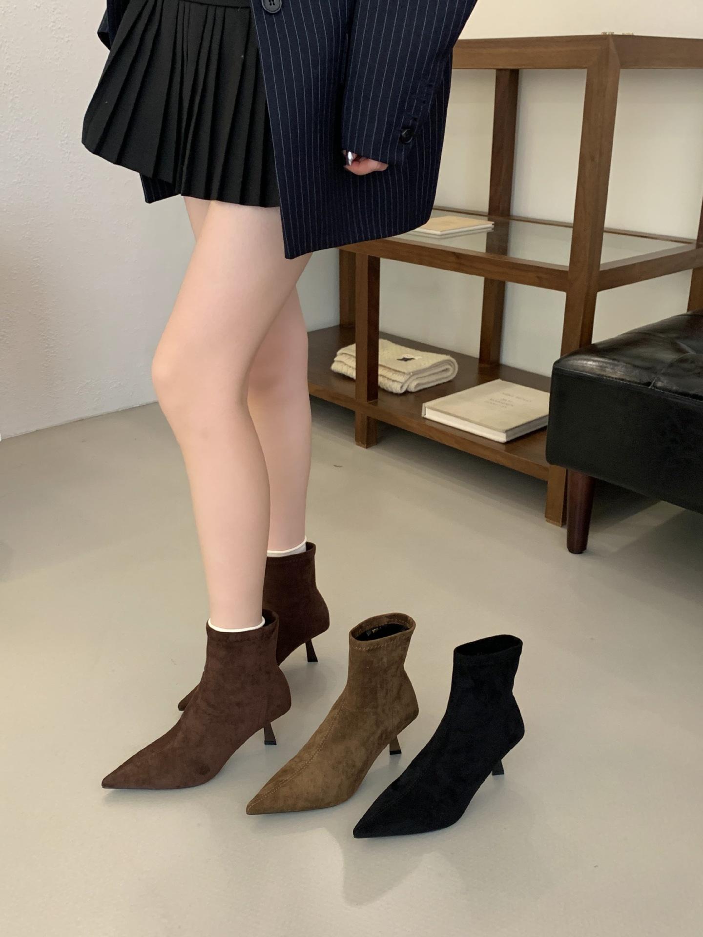 

2025 autumn and winter European and American new thin heel pointed short boots women s boots 40 коричневый