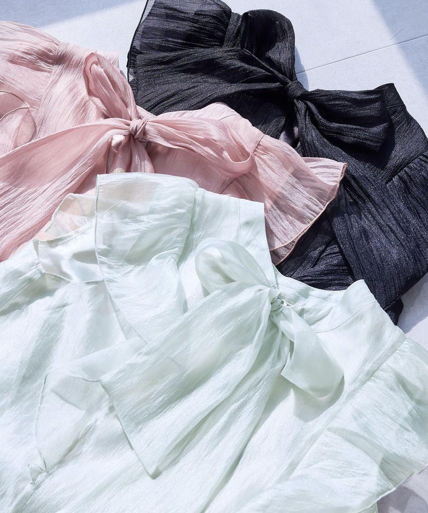 Shiny Bowtie Frill a gorgeous summer and back Black [BIS] Women's Blouse, staple. [Front 2-way] [Washable] (01)