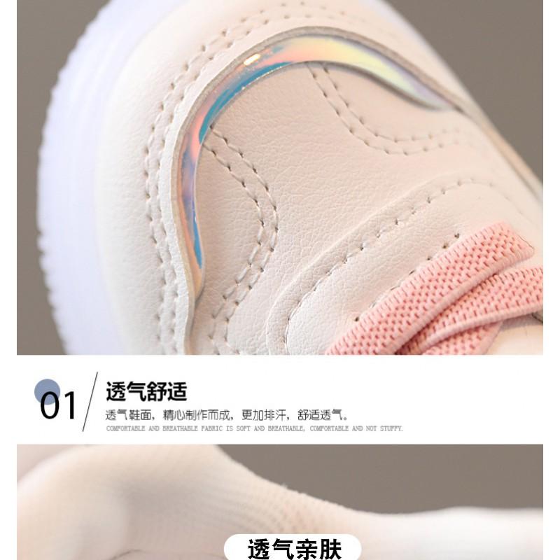 Scarpe da ginnastica luminose per bambini Piccoli 1-6 anni Suola morbida Antiscivolo Scarpe da passeggio con luci LED Fodera in rete Chiusura