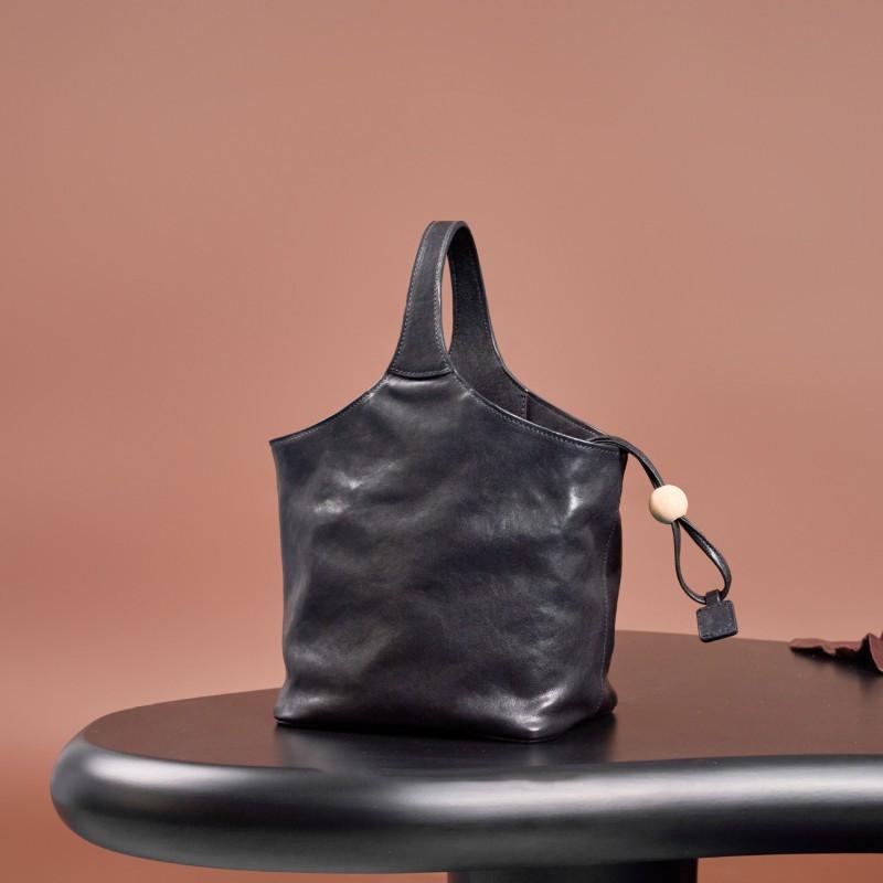 Qiu's New Blessing Bucket Vegetable Basket Top Layer Crystal Tire Cowhide Single Shoulder Cross-slung Hand Daily All-matching Casual Commuting