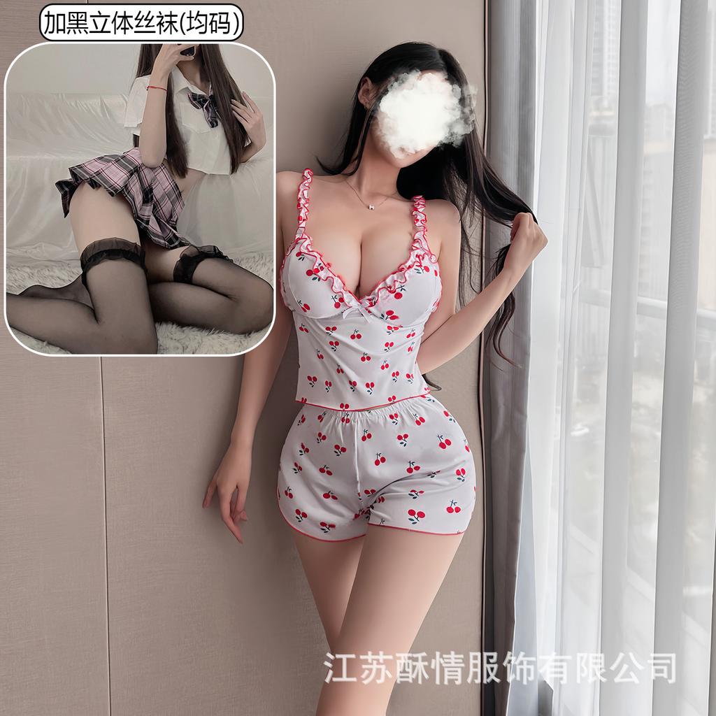 Crispy Cherry Floral Can Be Worn Outside, Sexy Suit, Free Suspender V-neck Plus Chest Pad Pajamas, Comfortable Home