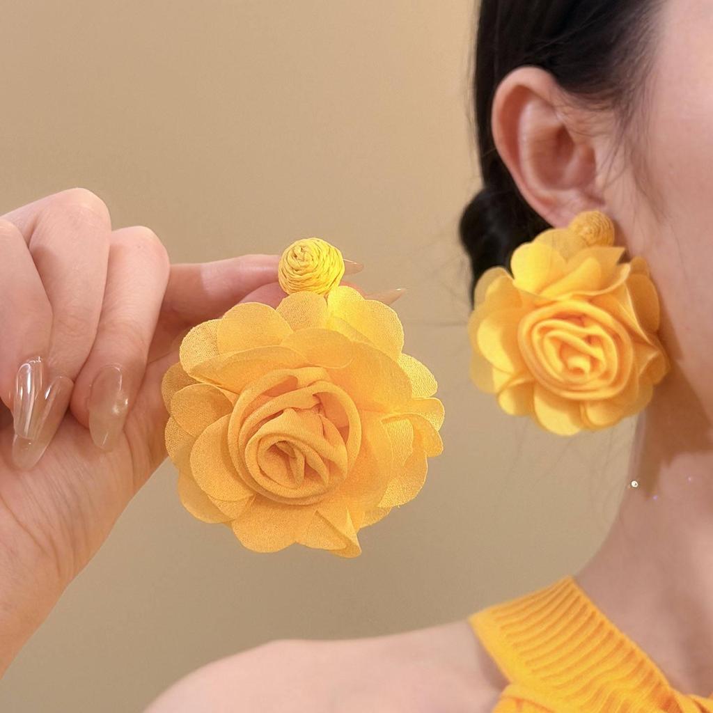 Raffia Šifonová Květinová Pecka Náušnice - Lehký Luxusní Dovolenkový Styl, Univerzální Design