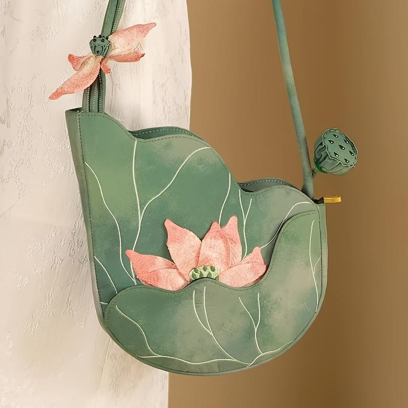 Petit Sac à Bandoulière Style Chinois pour Femmes Exquis Broderie Florale Sac à Main de Créateur avec Accents Lotus Libellule Léger Décontracté Formel Tenue
