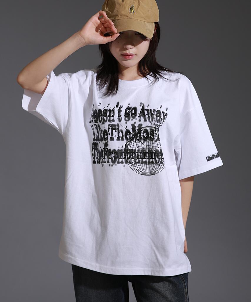 LIKE THE MOST Globe Round Over Short Sleeve T-Shirt_White