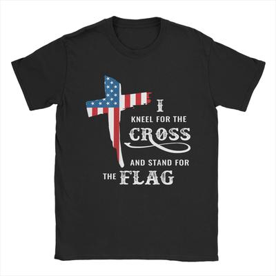 Camiseta Novidade Stand For The Flag Kneel For The Cross Masculina Algodão Puro Camiseta Dia do Veterano Manga Curta