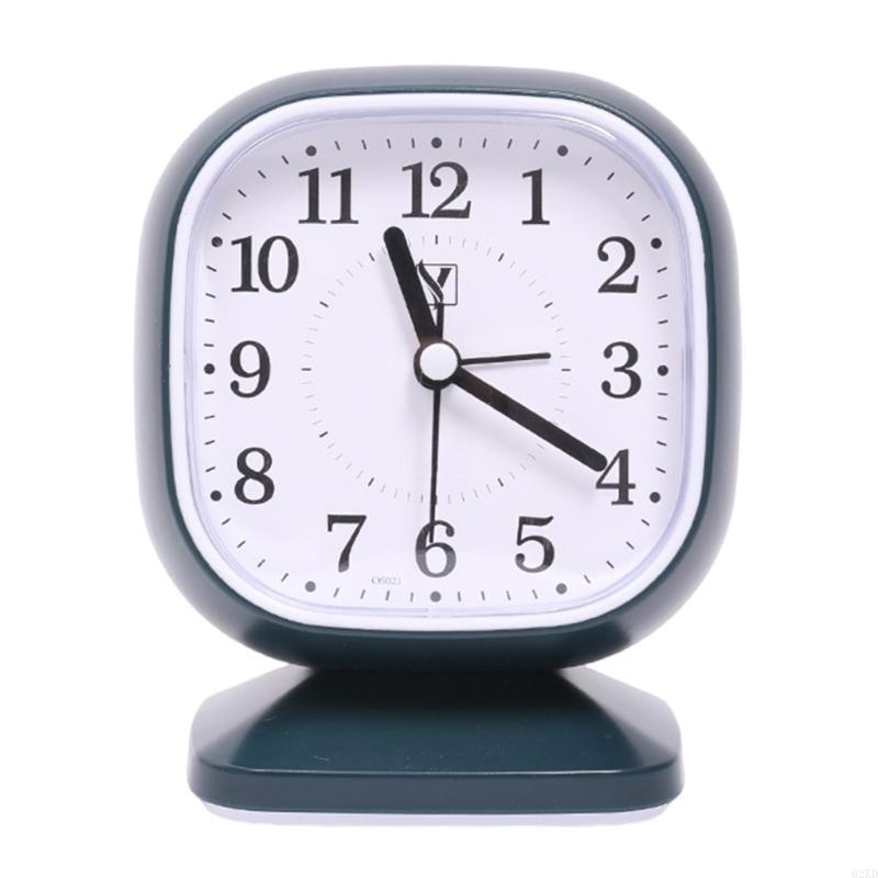 62KD Stylish Quiet Alarm Clock with Arabic Numerals Battery Operated No Ticking Analog Desk Clock for Children Bedroom
