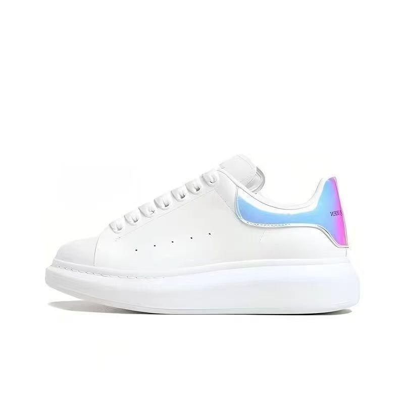 Trendy Platform Shoes: Thick Soles, Height Boosting, Comfy & Versatile Retro White Sneakers for Campus & Couples
