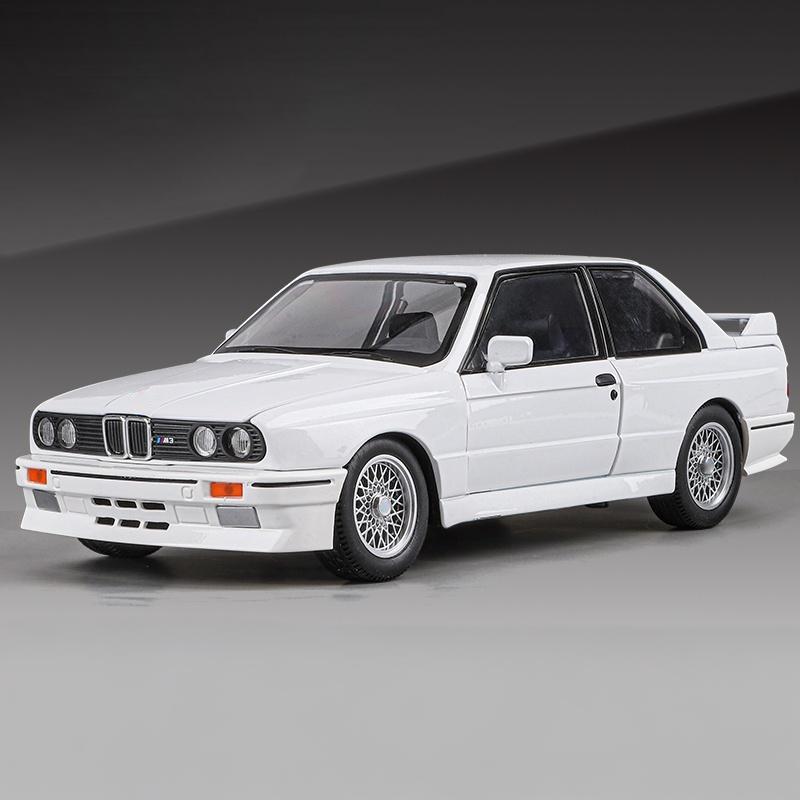 

1:24 BMW M3 E30 IM Alloy Miniature Car Diecast Metal Scale Car Model Sound Light Simulation Collection Children Toy Vehicle Gift белый