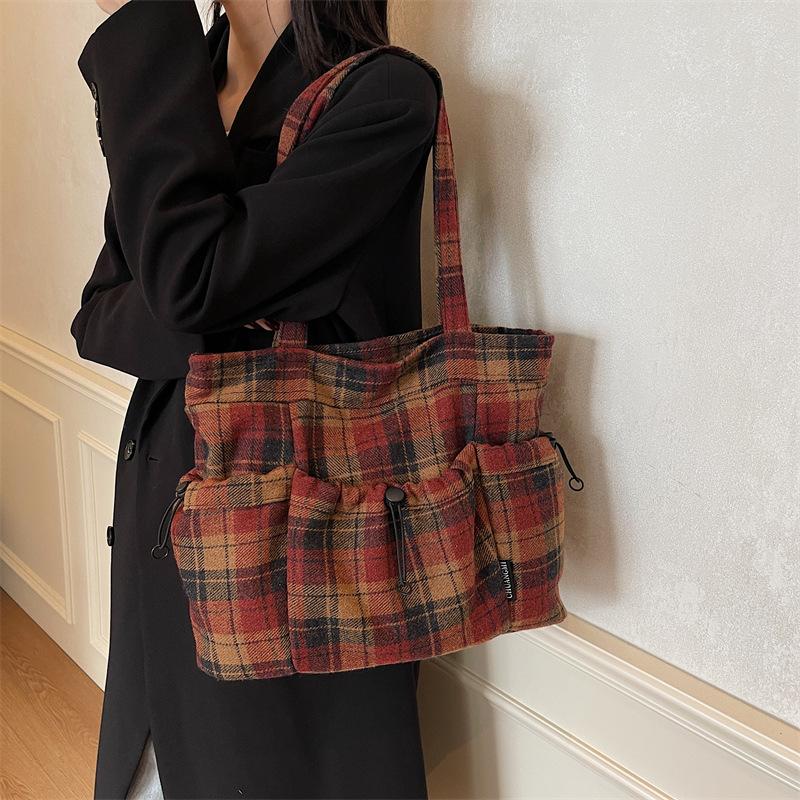 Woolen Plaid Large Bag Women'S Fashion Large Capacity Shoulder Bag Leisure Student Commuter Tote Bag