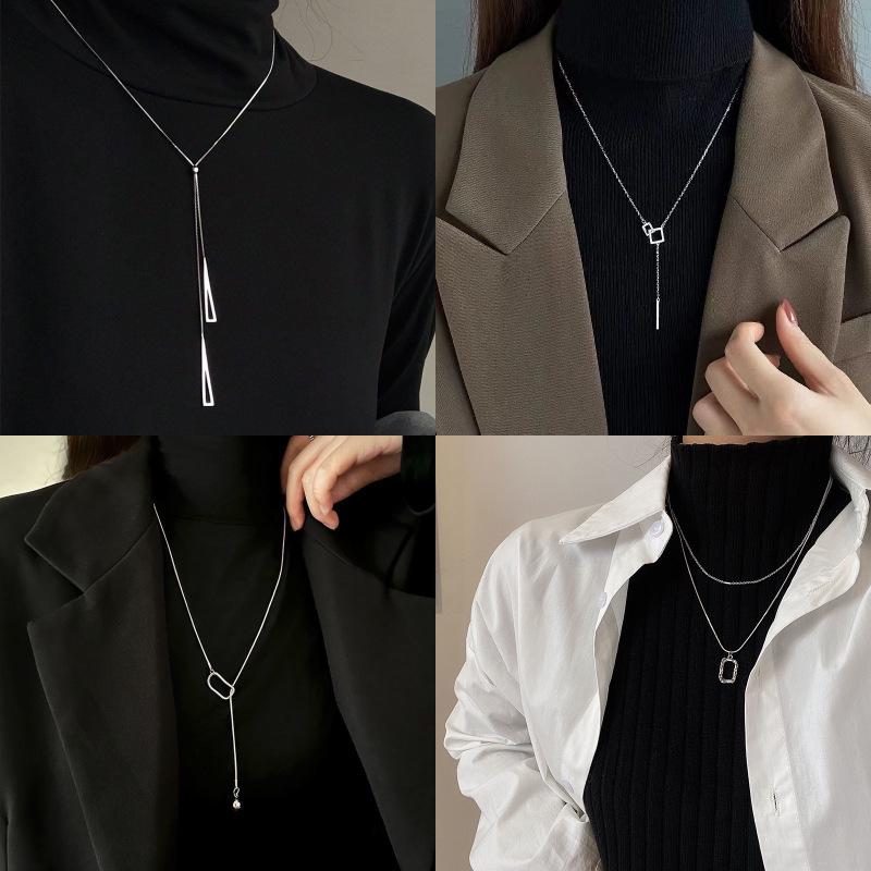 2024 Módní dámský lehký luxusní dlouhý dvouvrstvý náhrdelník - Perfektní podzimní a zimní svetr řetízek doplněk