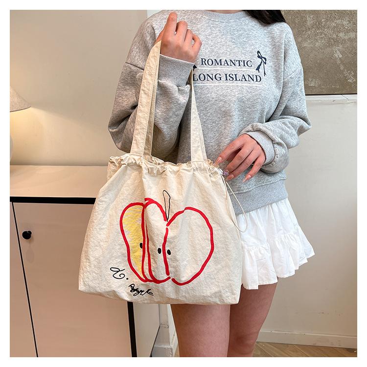 Summer New Korean-style Drawstring Nyl Single-shoulder Tote Bag, Ins Red and White Ctrasting Apple Slice Commuting Handbag