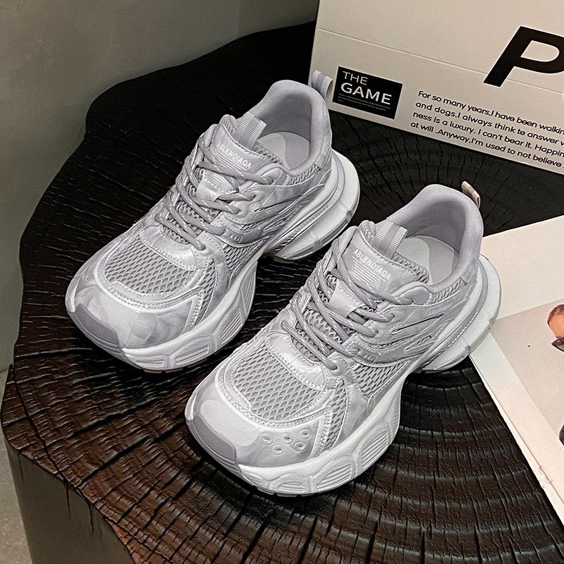 

Summer fashion breathable German training shoes mesh comfortable casual dad shoes platform concave shape girls sports running shoes 40