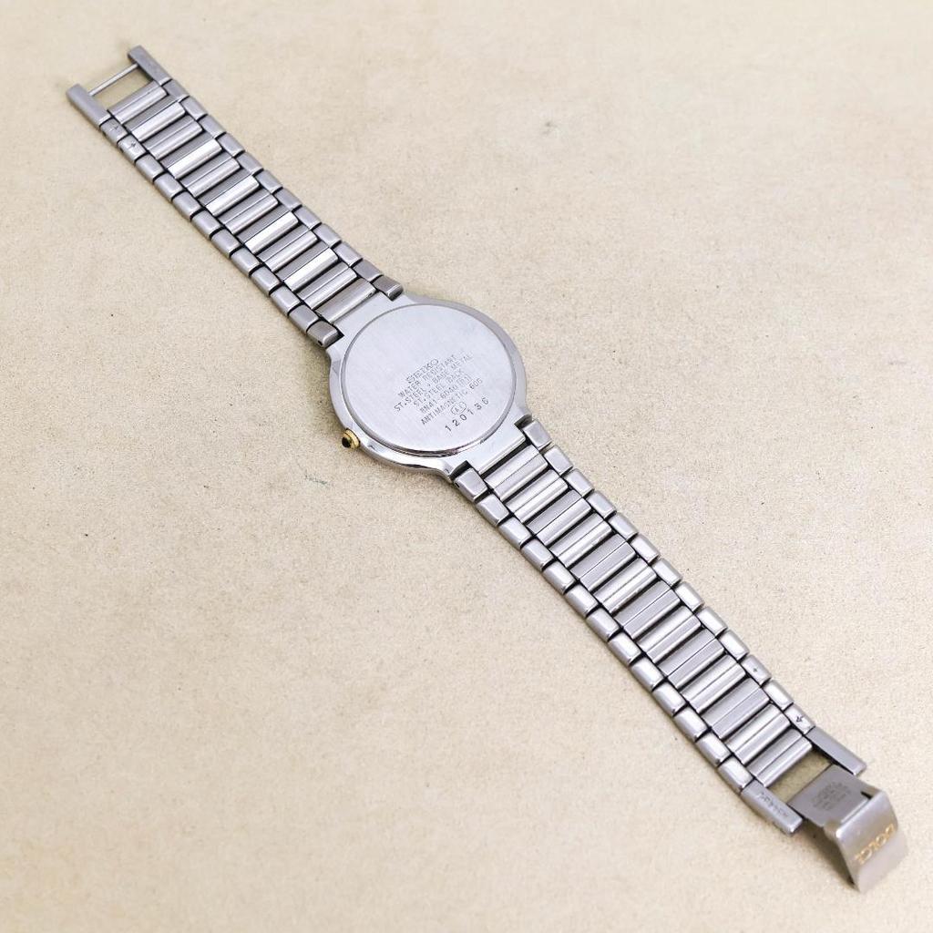 [USED] Working SEIKO Dolce Watch 8N41-6040 Battery 2449