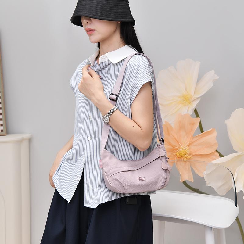 Korean Style Large Capacity Versatile Dumpling Bag Single Shoulder Crossbody Handbag Cute School Bag Simple Urban Style