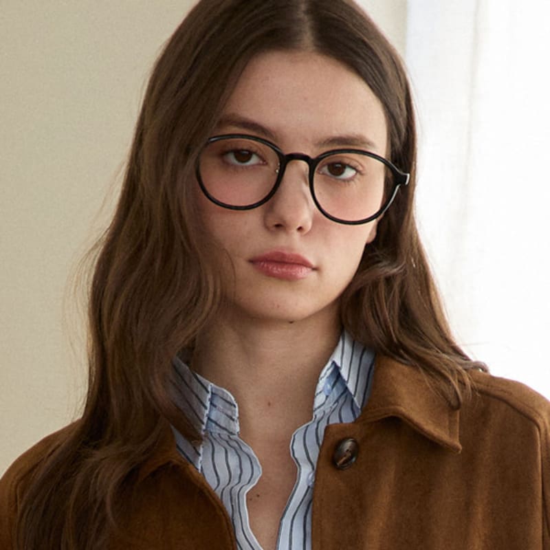 

PINK PINEAPPLE EDGY SIMPLE GLASSES_BLACK BLACK_FREE