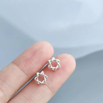 Beixi S925 Sterling Silver Mini Six-Pointed Star Stud Earrings for Women - Elegant and Simple.
