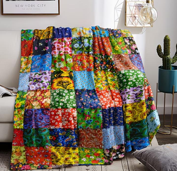 Colorful Flannel Blanket with Heart And Floral Patchwork Design - Soft Blanket for Sofa Bed Car Office Camping Travel Vintage