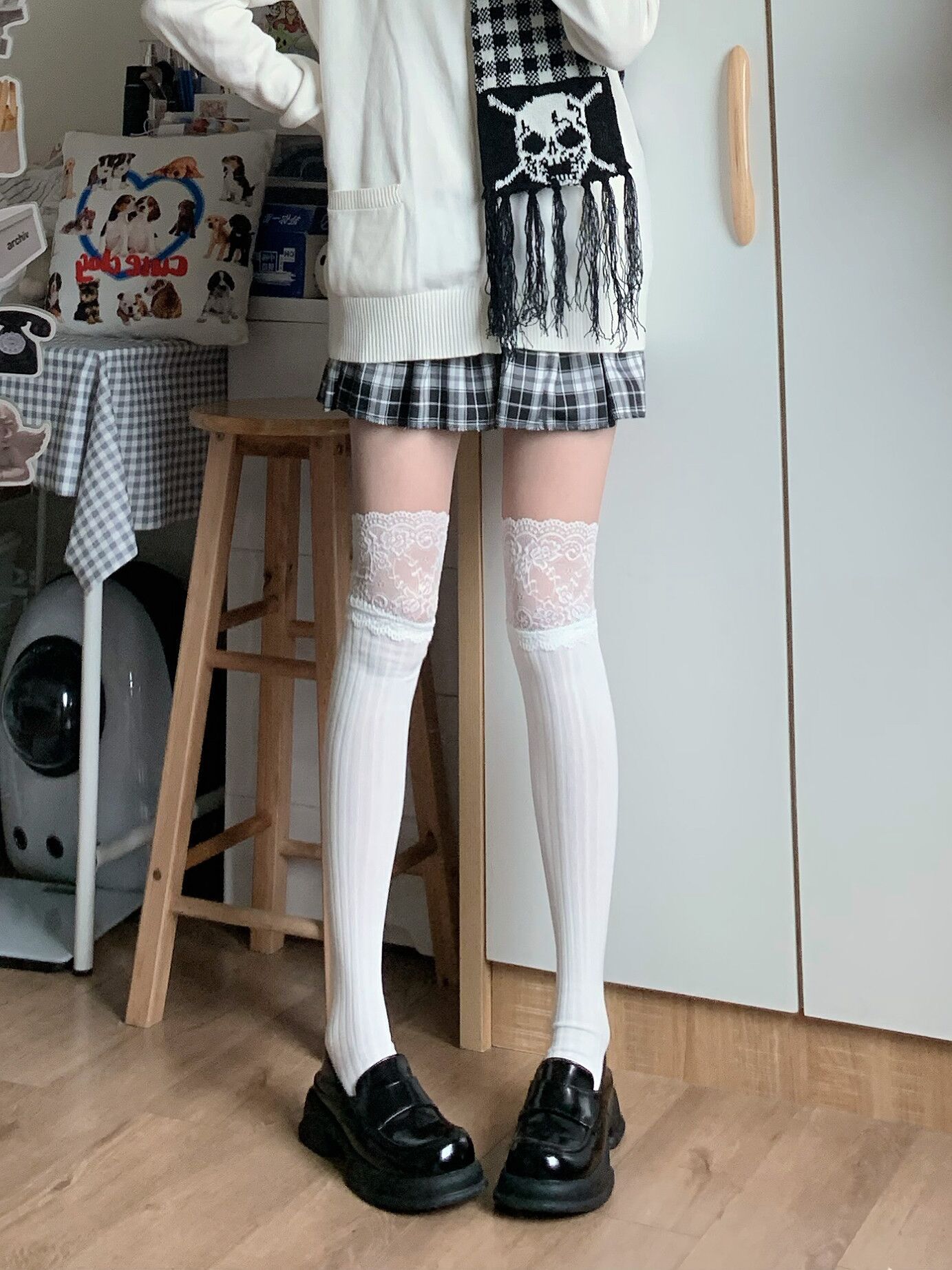 

Over-the-Knee Lace Stockings for Women – Autumn/Winter Japanese Schoolgirl Style Black Puffed Thigh-High Socks, Non-Slip Grip One Size